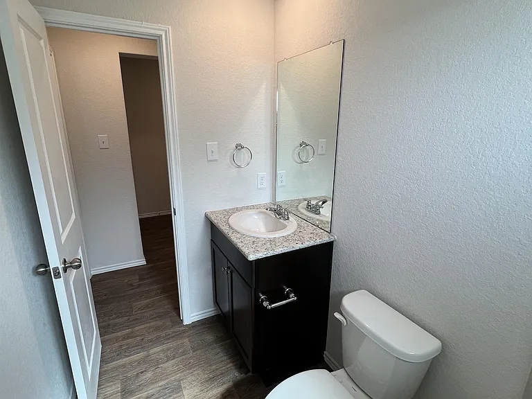15315 Shortwing — Photo 7