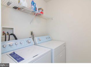 89 Saint Andrews Blvd, Limerick, PA 19468