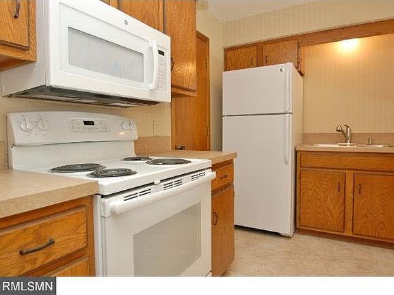 3rd image of 12161 Grouse Street NW