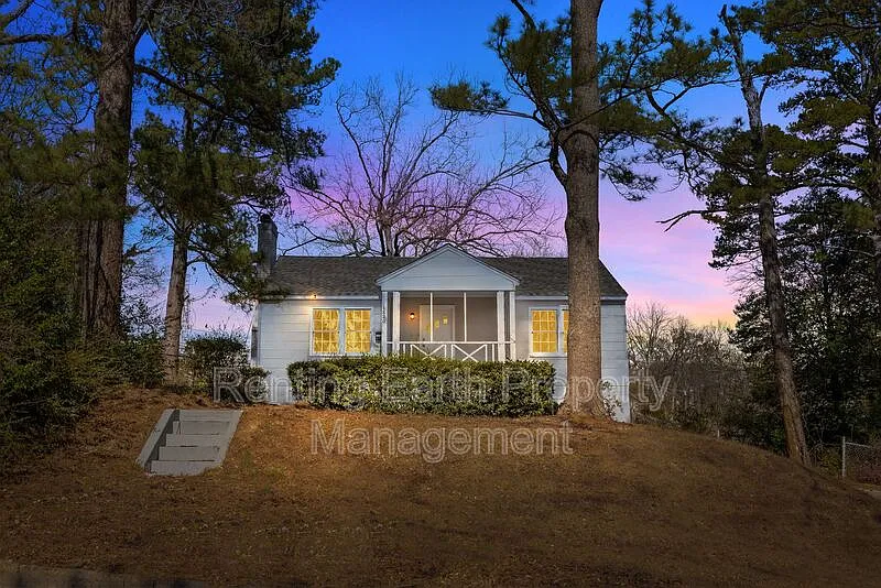 Building Photo - 1820 33rd Street Ensley