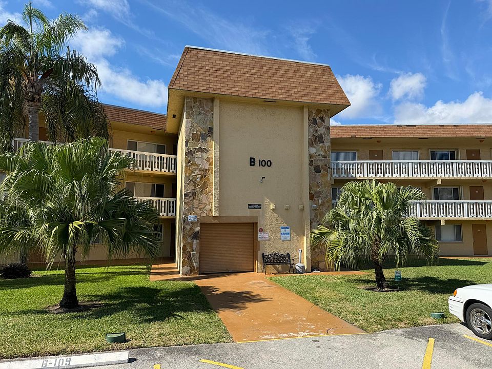 1st image of 100 Village Green Circle E #312