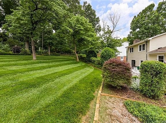 4th image of 6630 Pencade Ln