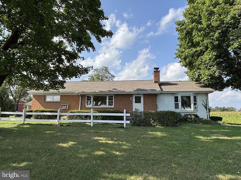1st image of 1762 Blacks Bridge Rd