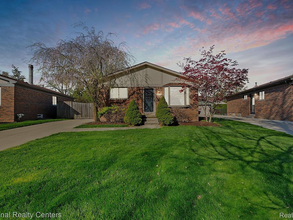 1st image of 4415 Robinwood Ave