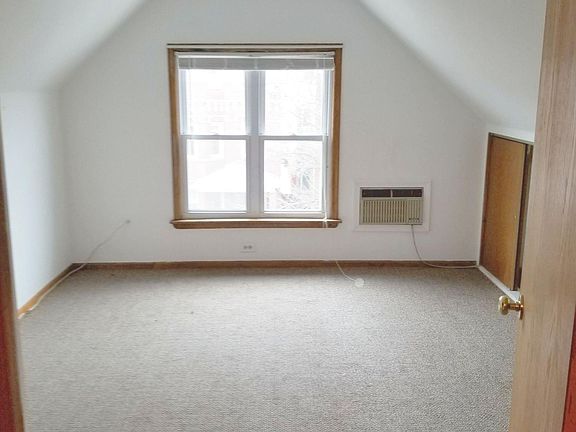 5th image of 3069 N Haussen Ct #3