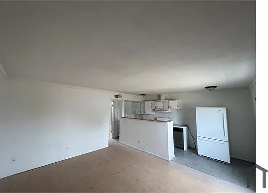 2705 W Tuckey Ln #2 — Photo 12