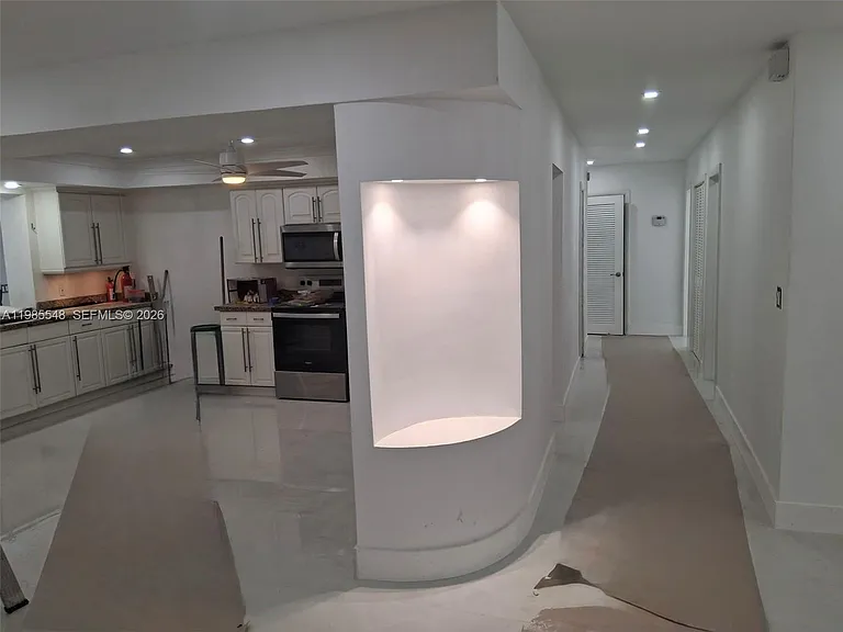 12253 SW 82nd Ave #2 — Photo 5
