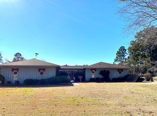 1613 Green Acres Dr, Vidalia, GA 30474