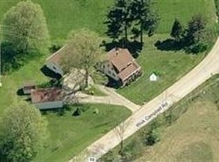 2395 Wick Campbell Rd, Hubbard, OH 44425