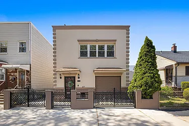 35 Elizabeth Street