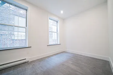 Rented by Heritage Capital Management LLC