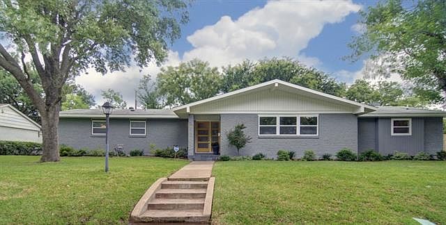 1st image of 3672 Pallos Verdas Dr
