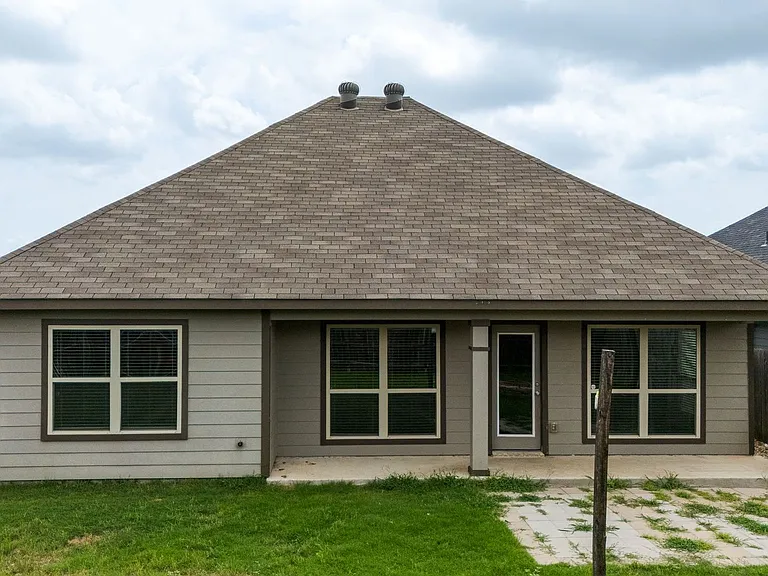 1310 Lilac Ledge Dr — Photo 15