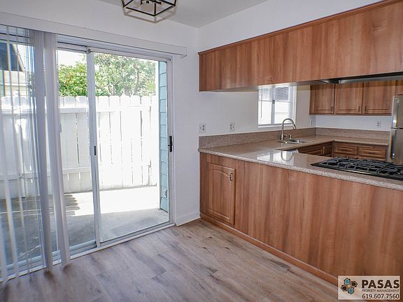 5th image of 2150 Catalina Blvd