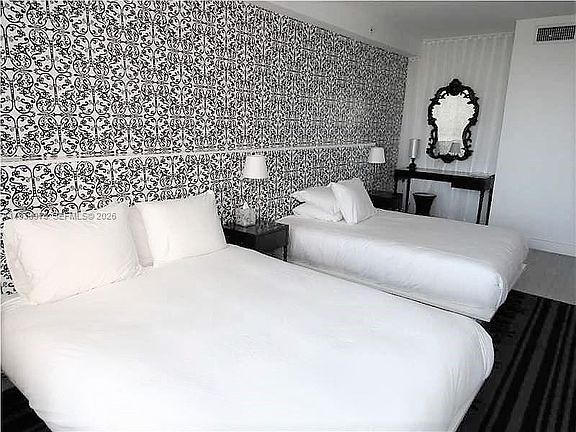 3rd image of 1100 West Ave #517