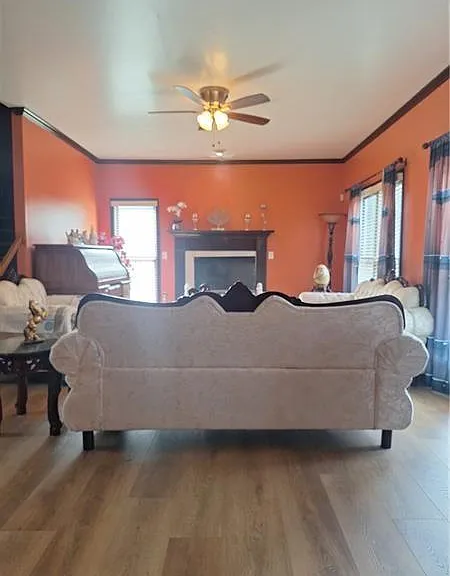100 Sunvalley Dr — Photo 12