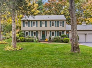 35 Paterson Ave, Warwick, RI 02886