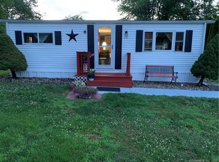 20 Robin Rd, Colchester, CT 06415