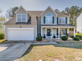 617 Holly Thorn Trce, Holly Springs, NC 27540