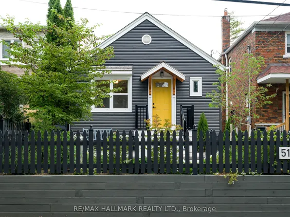 51 Queensbury Ave, Toronto, ON M1N 2X8