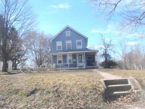 306 Vauxhall St, New London, CT 06320