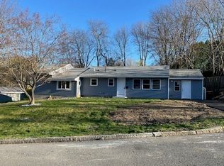 44 Janebar Cir, Framingham, MA 01701
