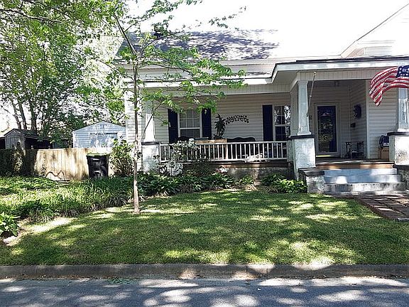 2nd image of 3338 N Barrett St