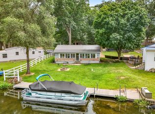 482 Swan Ln, Coldwater, MI 49036