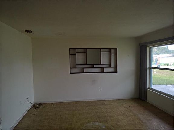 3rd image of 3700 Stokes Dr