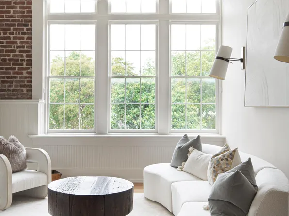 67 Legare St APT 308, Charleston, SC 29401