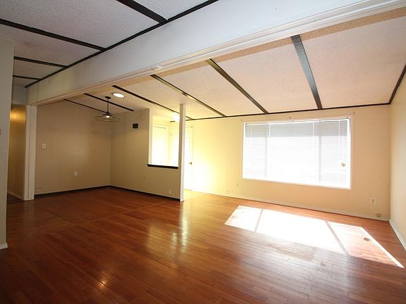4th image of 11513 63rd Street Ct E