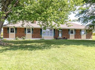 23415 Highway Ee, Dearborn, MO 64439
