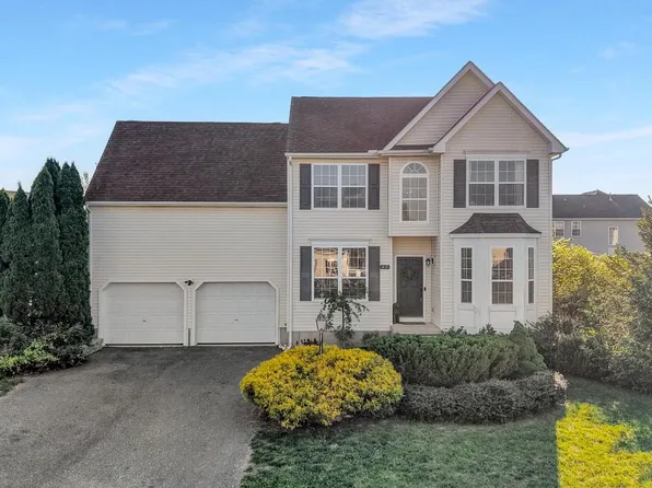 63 Stonebridge Dr, Felton, DE 19943