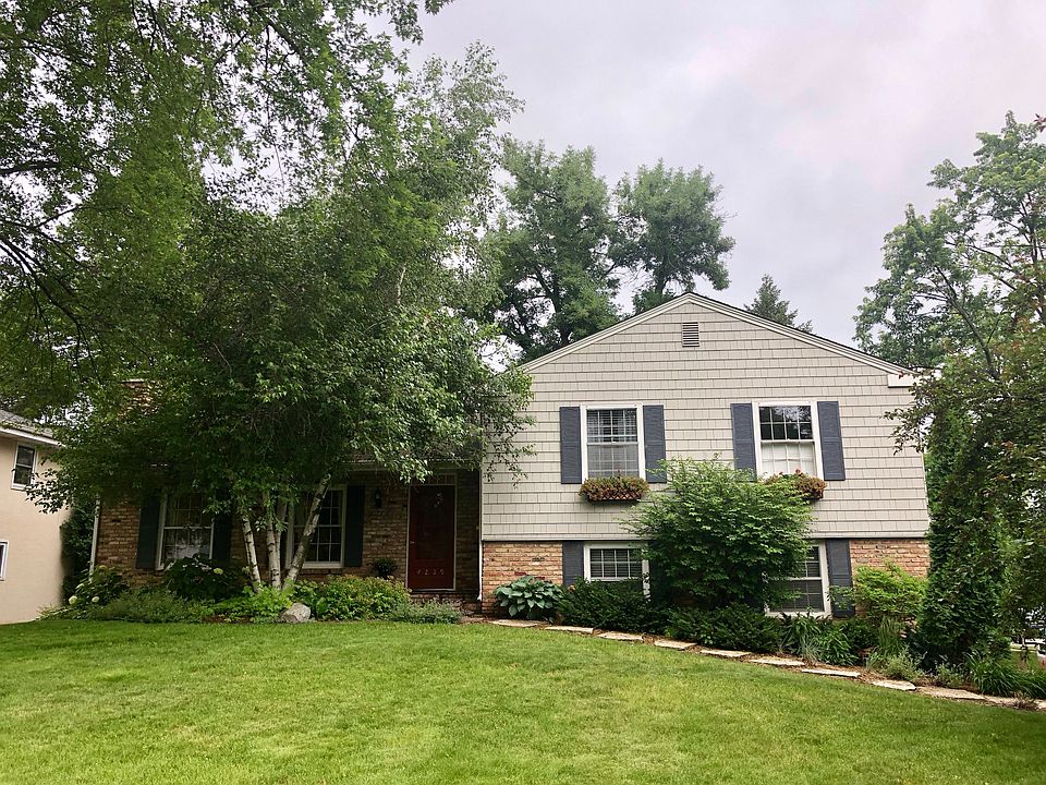 2nd image of 4229 W 44th St