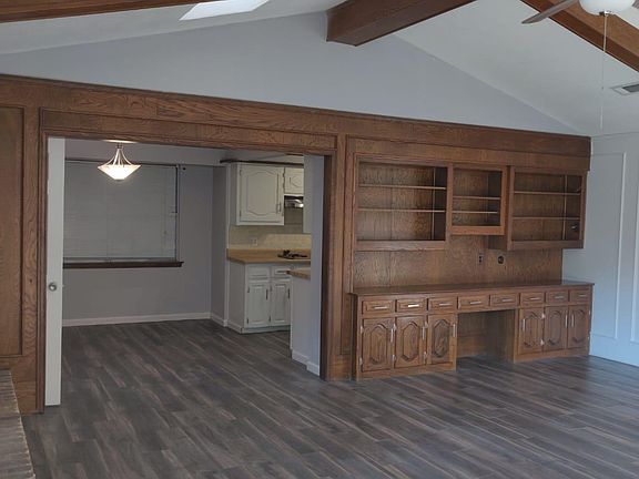 2nd image of 1145 Shadywood Ln