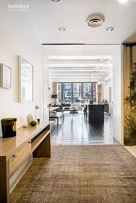 Sold by Sotheby's International Realty | media 9