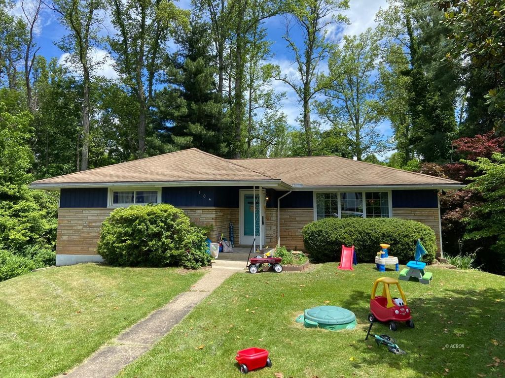 Real estate listing image