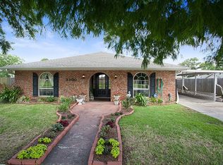 3300 Lyndell Dr, Chalmette, LA 70043