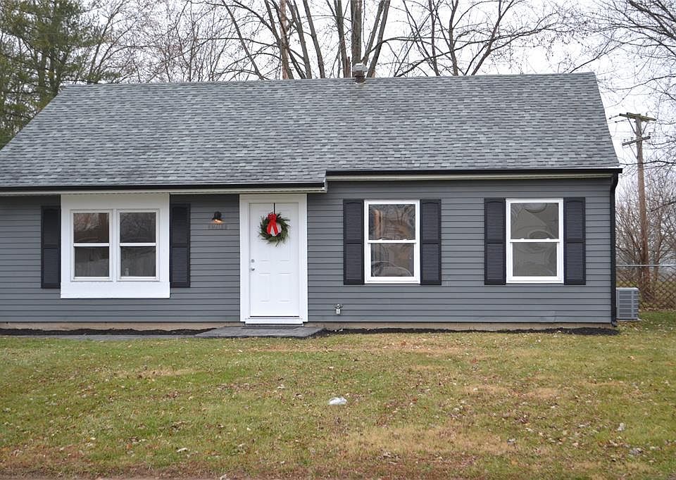 1st image of 1204 Beaumont Dr