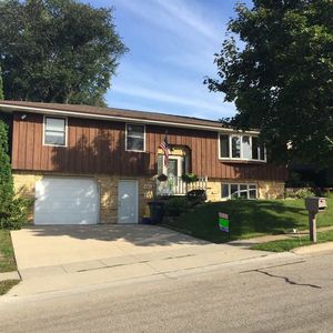 881 Berkley Pl, Dubuque, IA, 52001