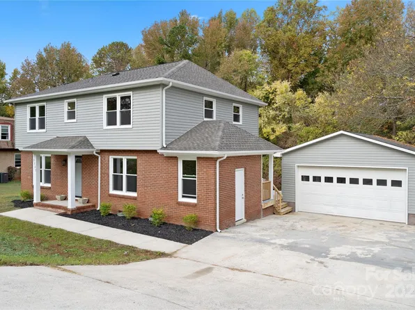 5727 Cherrycrest Ln, Charlotte, NC 28217