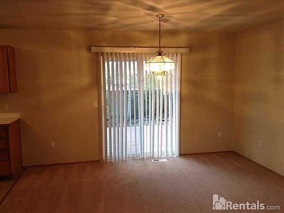 4th image of 13506 86th Avenue Ct E