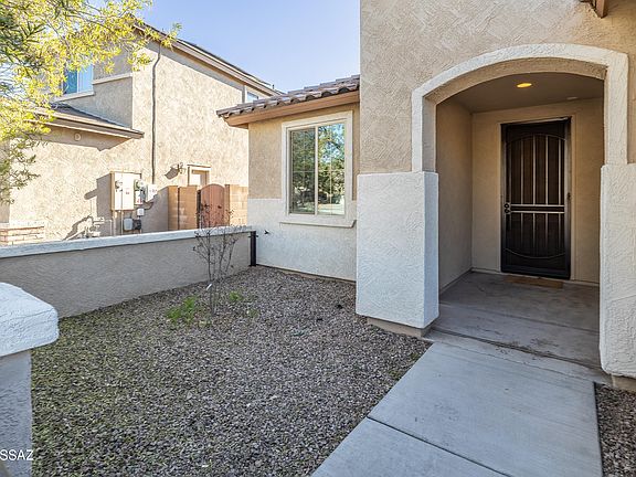 5th image of 5846 S Clonmellon Ave
