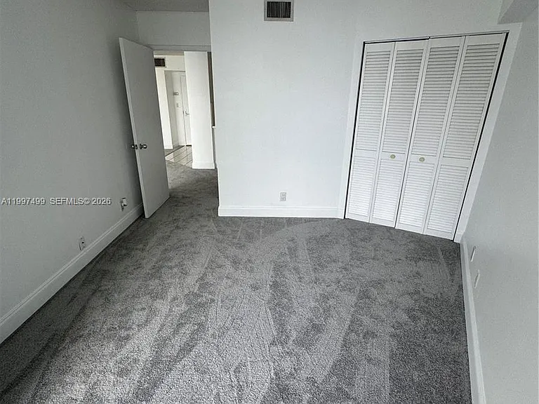 3600 Mystic Pointe Dr #1504 — Photo 18