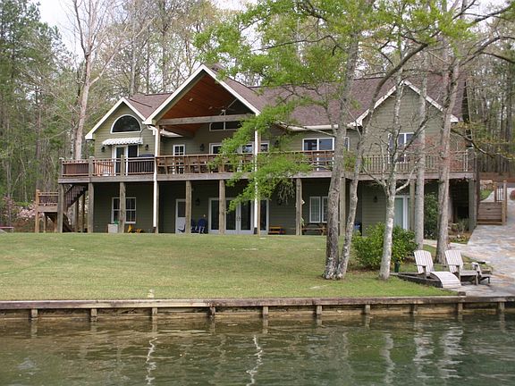 2nd image of 190 Tanglewood Dr