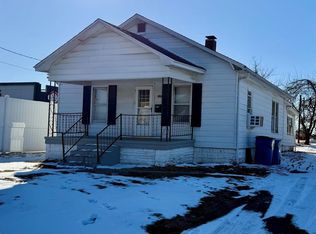 562 S Prairie St, Bethalto, IL