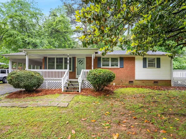 407 W 6th St, Siler City, NC 27344