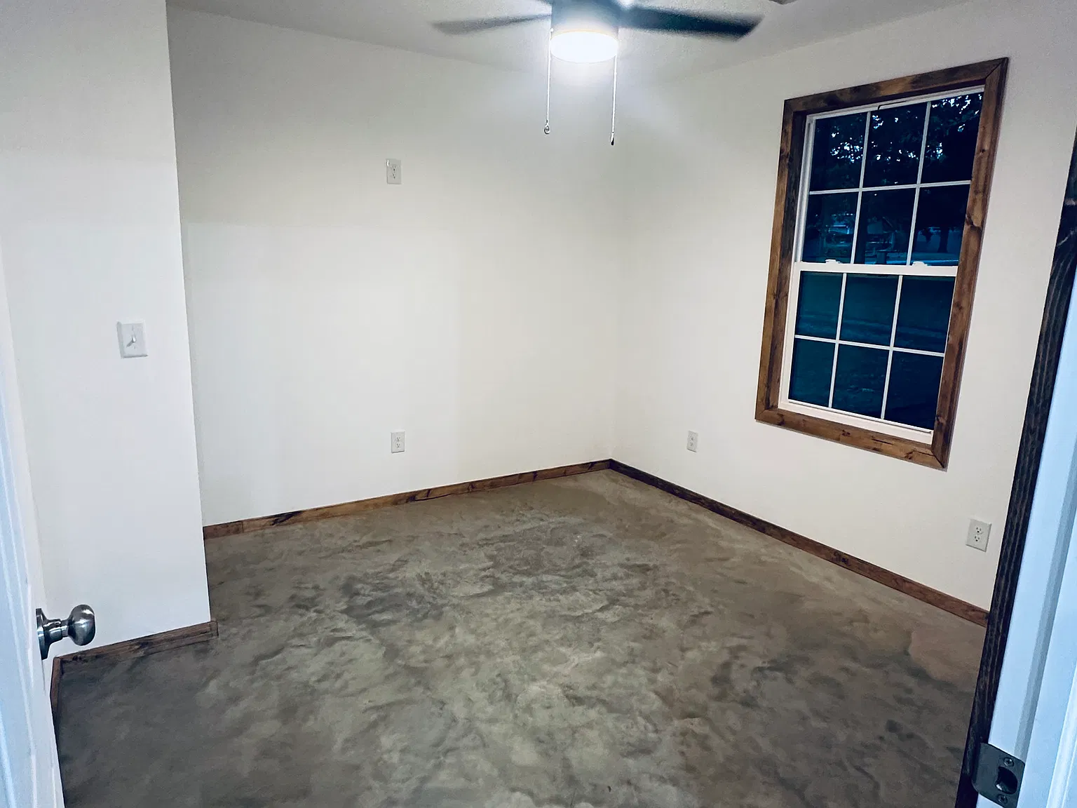 2 bed, 765 sqft, $1,300 — Photo 4