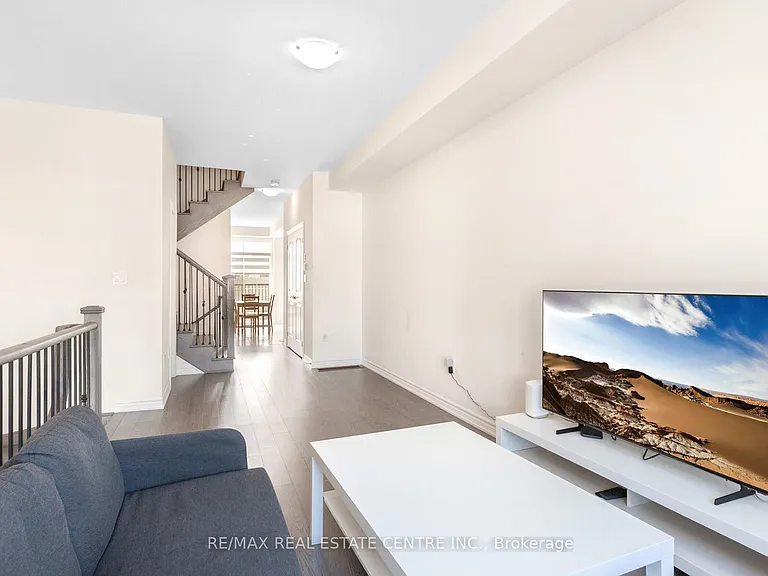 353 Inspire Blvd — Photo 6