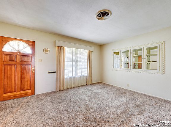 3rd image of 2218 Odessa Dr